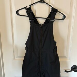 Columbia kids XL ski bibs black. Like new.